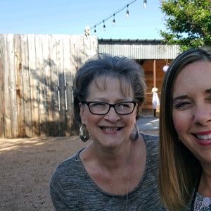 Meet your Posher, Terri